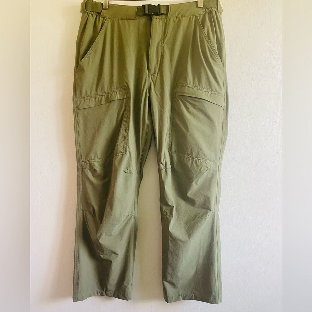 Free Soldier Hiking Outdoor Pants Size 34 Cargo Olive green